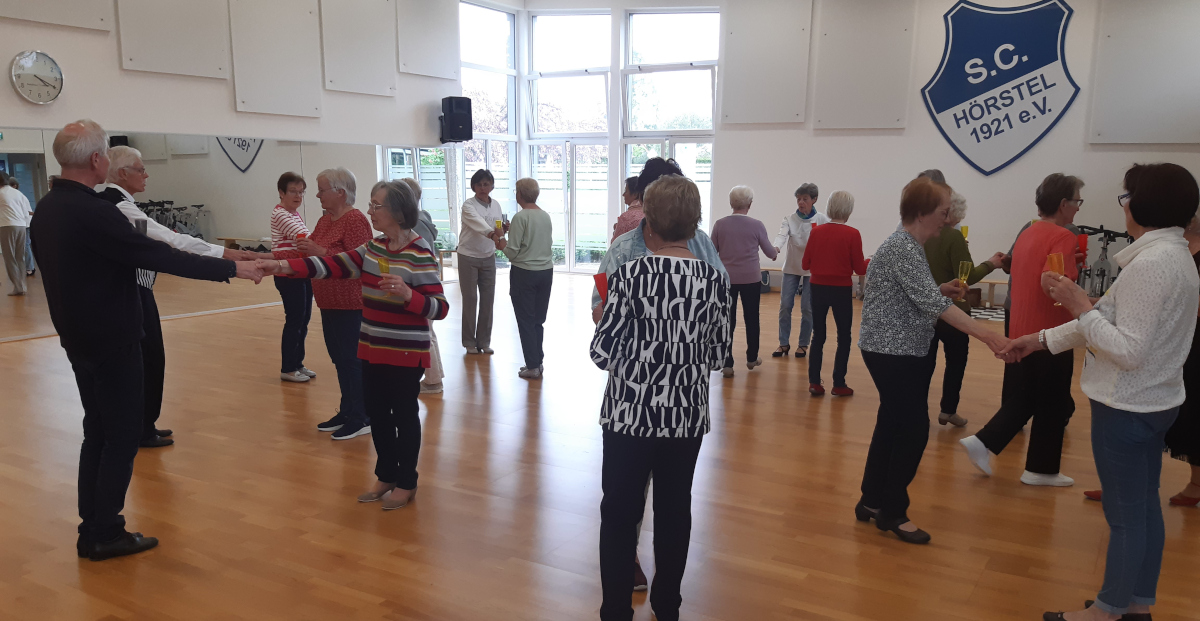 Geselliges Tanzen 15 Jahre 2025 01